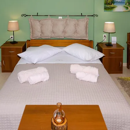 To Kallion 3* Klávsion